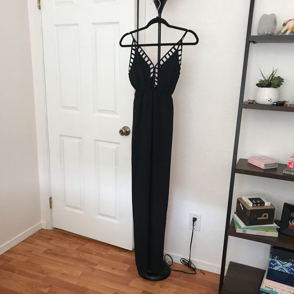 Windsor Black Maxi Dress